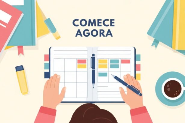 Vista superior de caderno aberto com planejamento colorido sendo preenchido por uma pessoa, rodeado por livros, caneta, marca-texto e xícara de café; no topo está escrito “COMECE AGORA”.